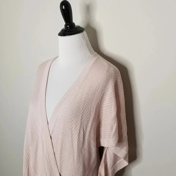 Lululemon Long Weekend Silk Blend Wrap Misty Pink OS - Picture 3 of 7